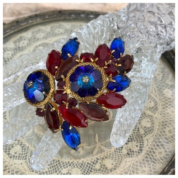 Vintage Owl Mask Rivoli Heliotrope Margarita Twisted Rope Rhinestones Brooch Pin - Picture 1 of 9